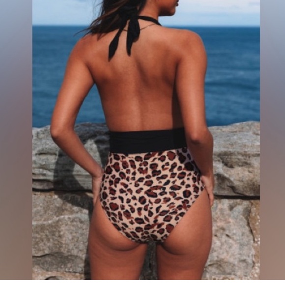 SWIM BUNDLE - Size Small One Piece Swim Bundle 3 One Piece Bathing Suits Black - Picture 6 of 6